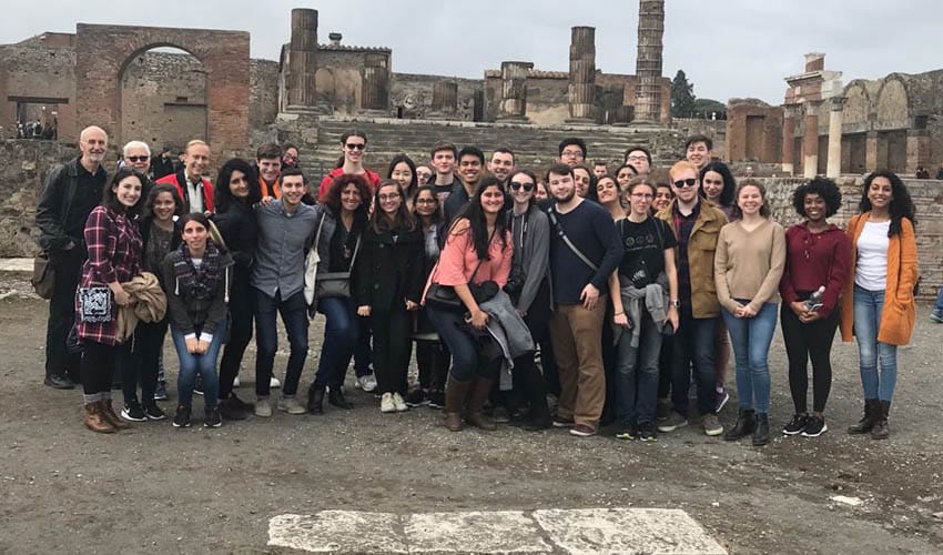 Pompei guided tour img